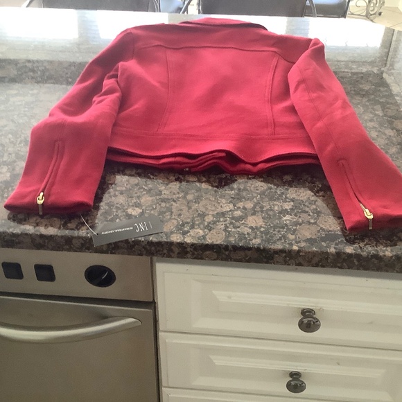 iNC Red Jacket Size Medium NWT - Picture 15 of 16